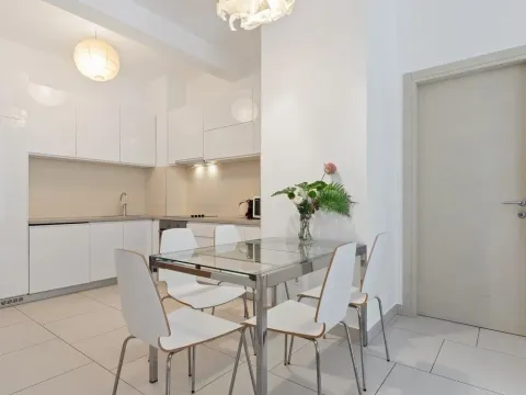 Sale, three bedroom apartment, 97m², Morinj, Kotor - image 5