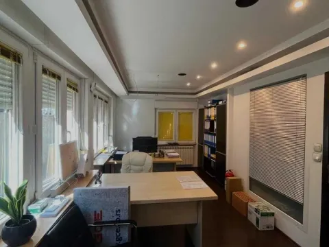 Prodaja, četvorosoban stan, 87m², Južni Bulevar, Vračar Sve Podlokacije - image 6