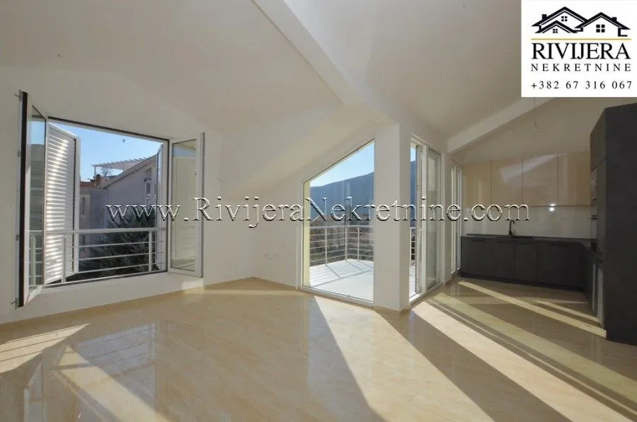 Prodaja, dvosoban stan, 74m², Đenovići, Herceg Novi