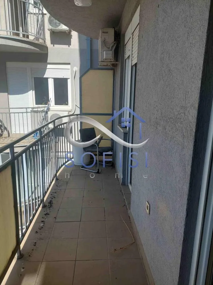 Prodaja, trosoban stan, 78m², Centar, Novi Sad