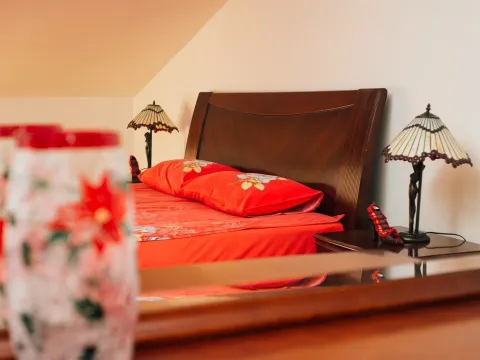 Rent, two bedroom apartment, 130m², Kotor, Crna Gora - image 5