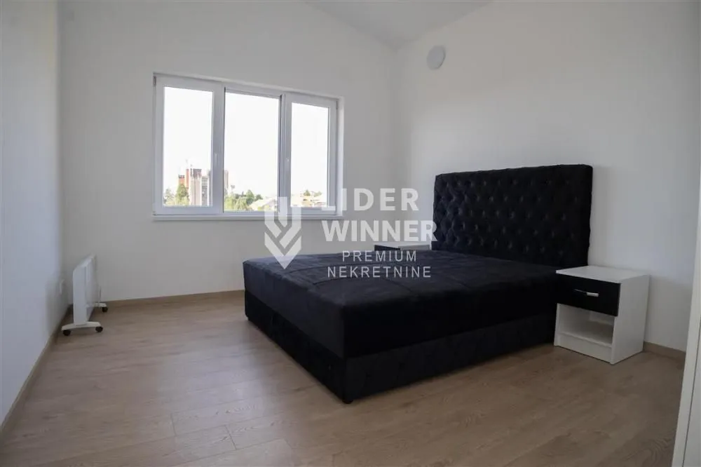 Rent, four bedroom apartment, 125m², Čukarica, Beograd