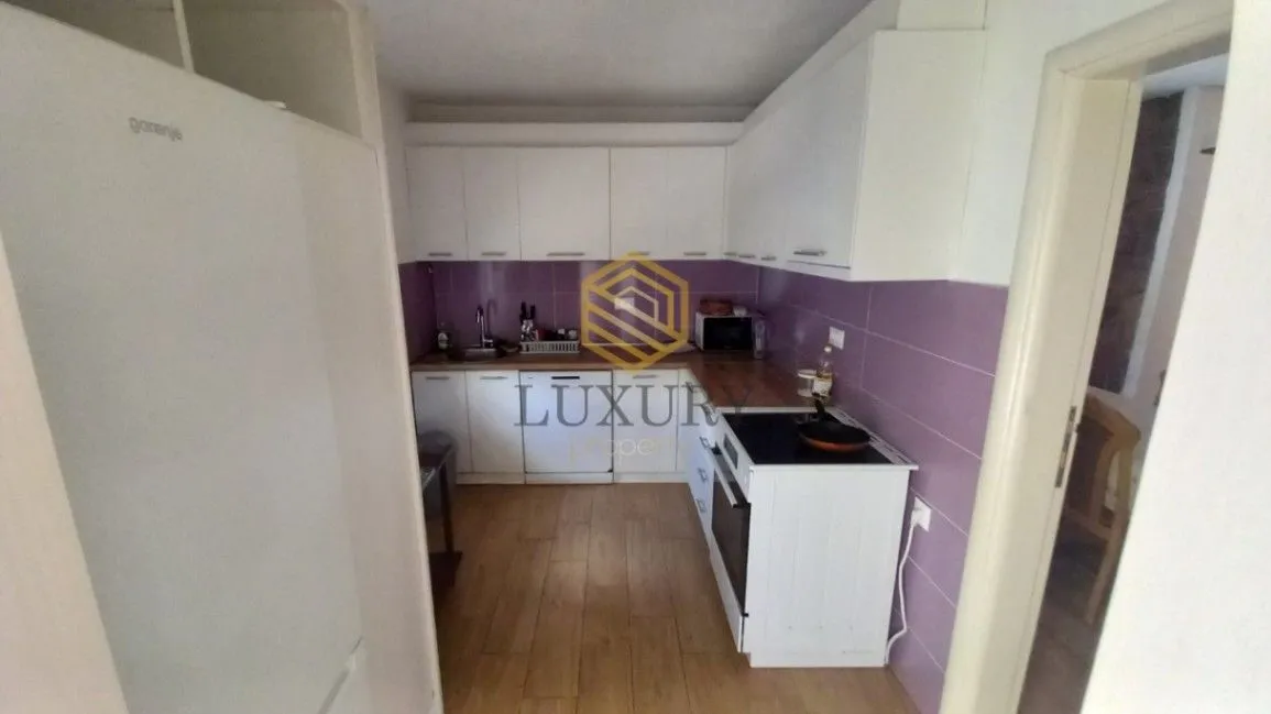Rent, house, 200m², Tološi, Podgorica