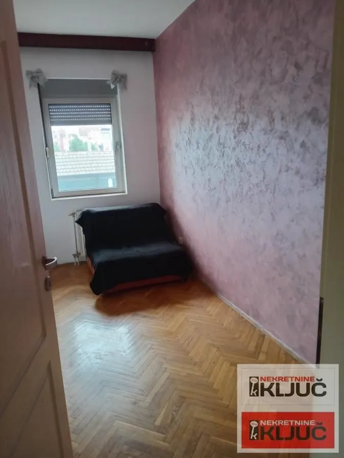 Prodaja, dvosoban stan, 61m², Salajka, Novi Sad Sve Podlokacije