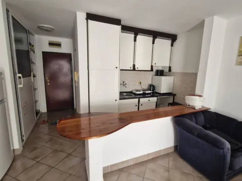 Prodaja, jednosoban stan, 46m², Sveti Stefan, Budva - image 8