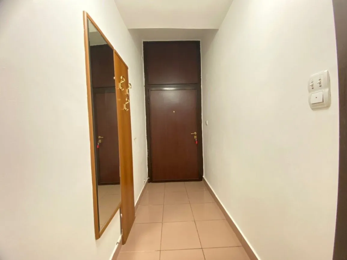 Prodaja, dvosoban stan, 90m², Centar, Podgorica