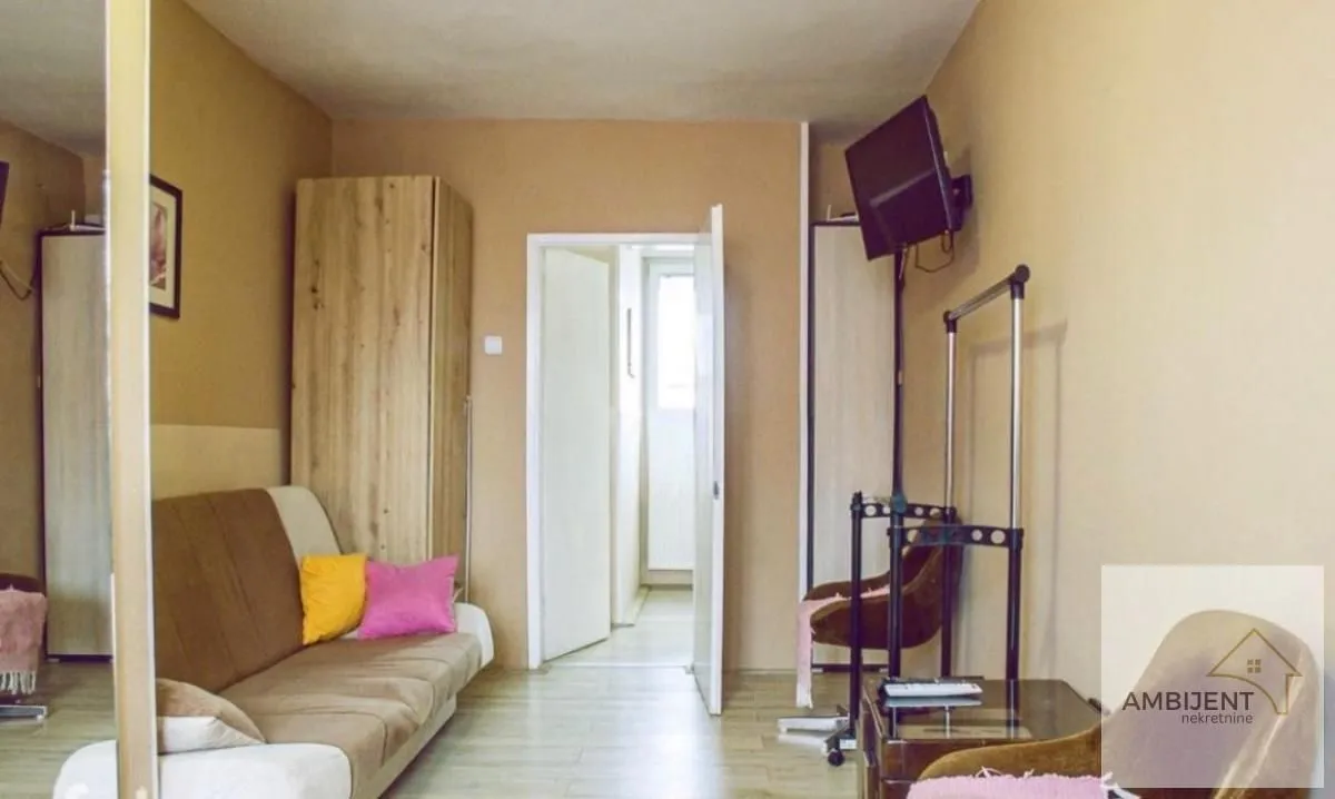 Rent, two bedroom apartment, 40m², Savski Venac, Beograd