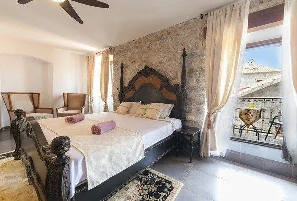 Prodaja, kuća, 450m², Kotor, Crna Gora