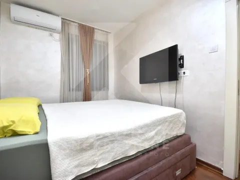 Sale, two bedroom apartment, 71m², Lepa Kata, Podgorica - image 8