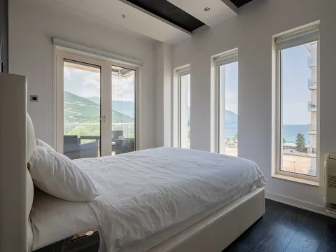 Sale, two bedroom apartment, 104m², Tre Canne, Budva - image 10