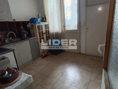 Prodaja, trosoban stan, 66m², Karaburma, Palilula Sve Podlokacije - image 10