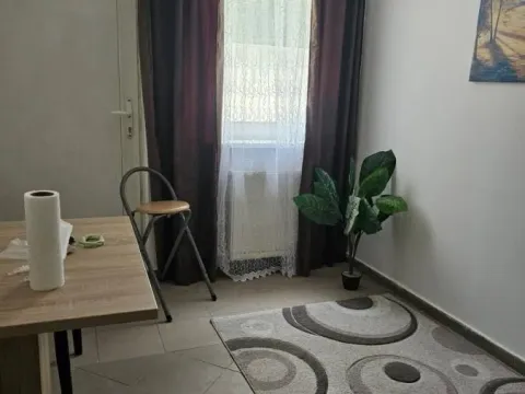 Prodaja, garsonjera, 13m², Avijatičarsko naselje, Novi Sad Sve Podlokacije - image 2