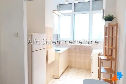 Rent, two bedroom apartment, 55m², Stari Grad, Beograd - image 10