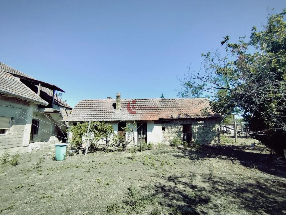Prodaja, kuća, 176m², Železničko Naselje, Subotica
