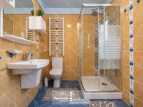 Prodaja, jednosoban stan, 60m², Centar, Podgorica - image 8