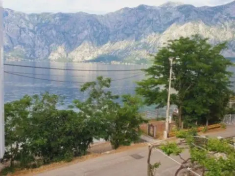 Sale, house, 113m², Stoliv, Kotor