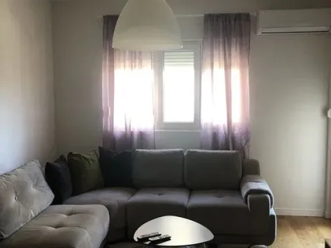 Prodaja, jednosoban stan, 48m², Central Point, Podgorica - image 2