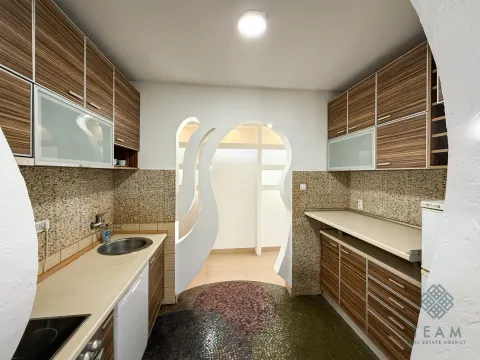 Izdavanje, dvosoban stan, 68m², Stari Aerodrom, Podgorica - image 5