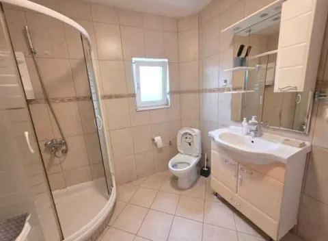 Rent, one bedroom apartment, 70m², Zabjelo, Podgorica - image 7
