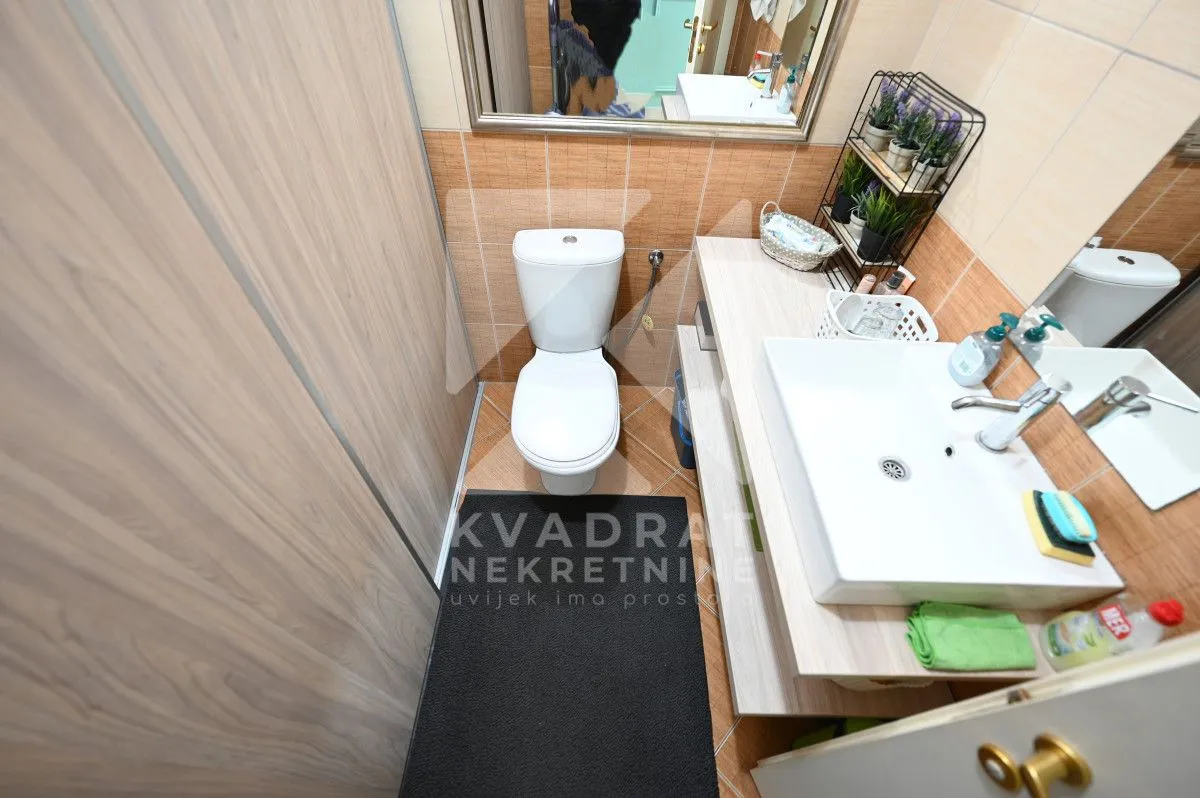 Rent, office space, 63m², City Kvart, Podgorica
