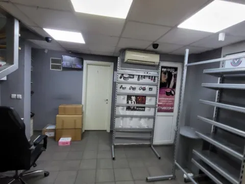 Prodaja, poslovni prostor, 27m², Lion, Zvezdara Sve Podlokacije - image 3