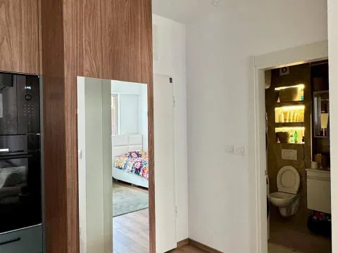 Sale, two bedroom apartment, 82m², Centar, Budva - image 9