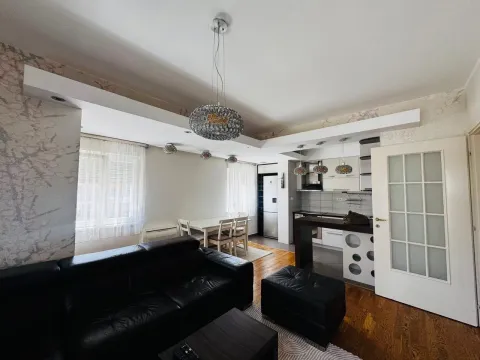 Prodaja, dvosoban stan, 69m², City Kvart, Podgorica - image 13