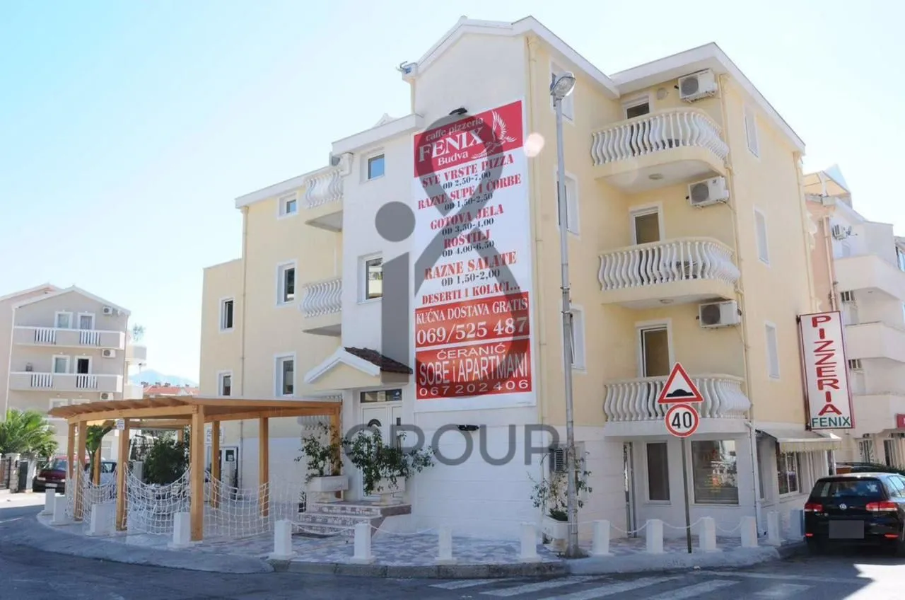 Izdavanje, poslovni prostor, 90m², Centar, Budva