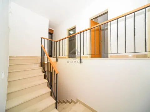 Prodaja, kuća, 350m², Tuzi, Podgorica - image 13