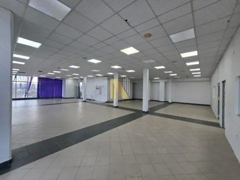 Rent, office space, 1500m², Sajlovo, Novi Sad Sve Podlokacije - image 4