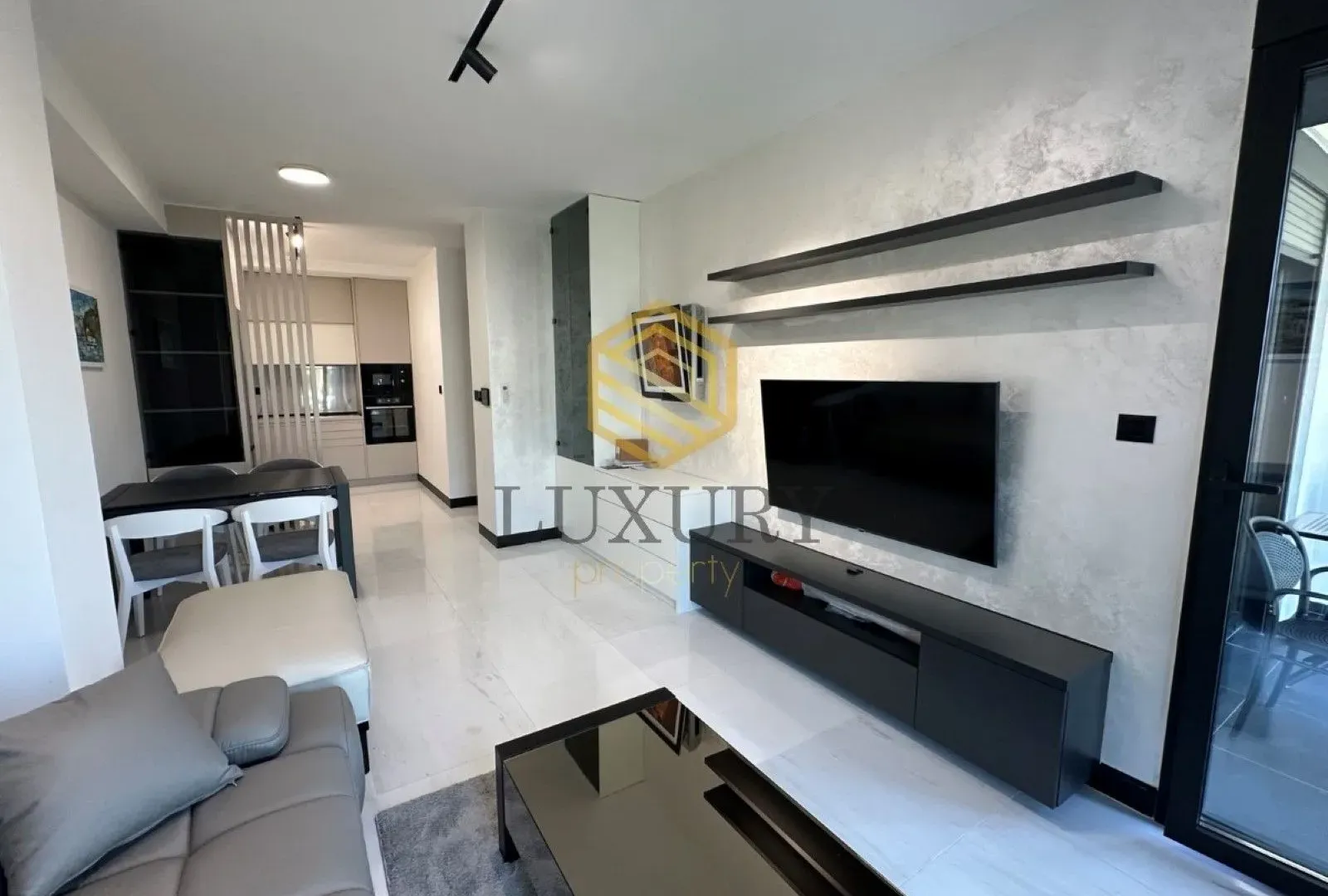 Prodaja, jednosoban stan, 45m², Zagorič, Podgorica