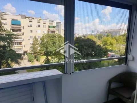 Izdavanje, dvosoban stan, 56m², Novi Beograd Blok 28, Novi Beograd Sve Podlokacije - image 11