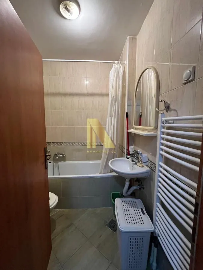 Izdavanje, garsonjera, 31m², Bulevar Oslobodjenja, Novi Sad Sve Podlokacije