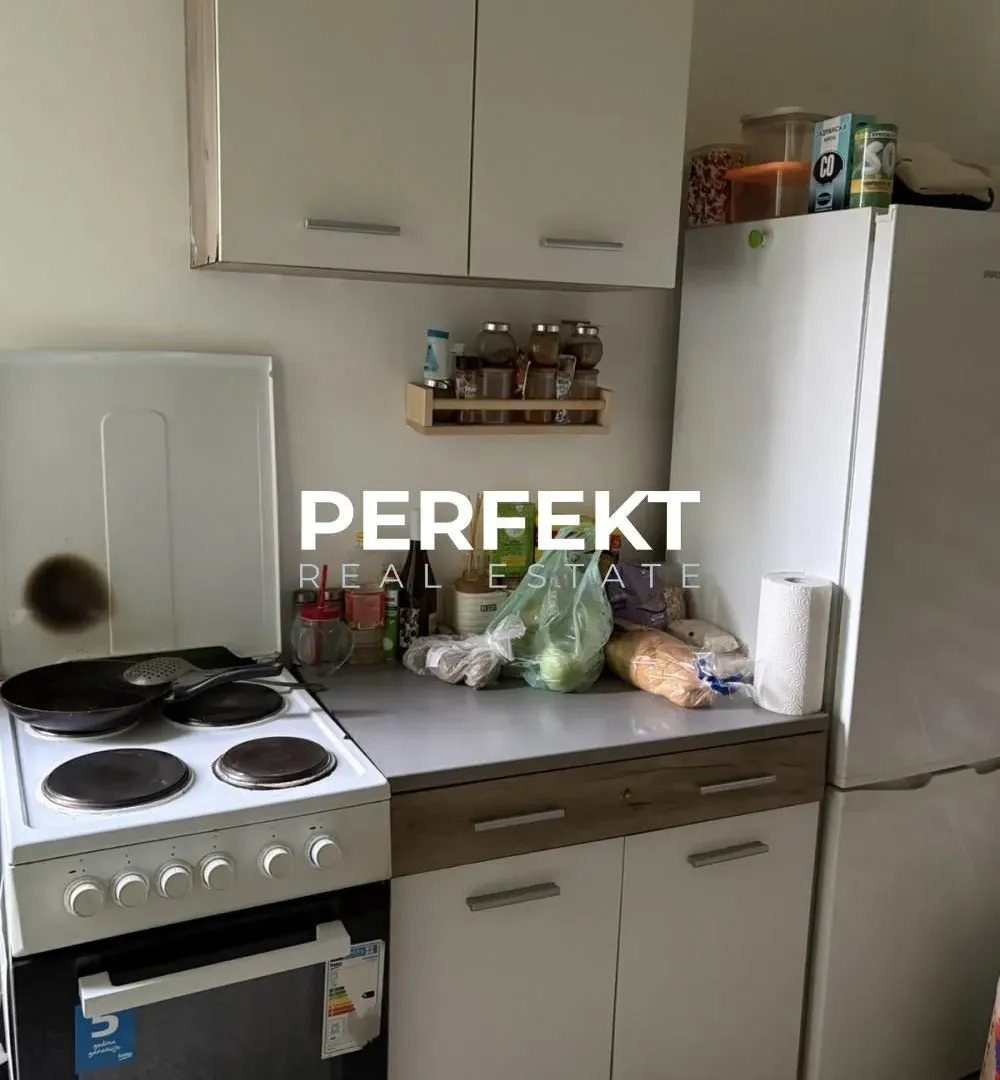 Prodaja, dvosoban stan, 40m², Pančevo, Srbija