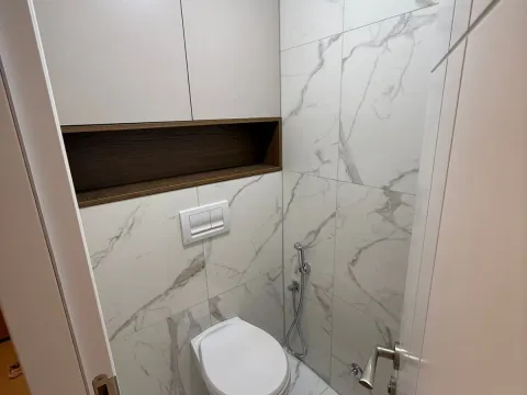 Izdavanje, dvosoban stan, 70m², Vezirov Most, Podgorica - image 5