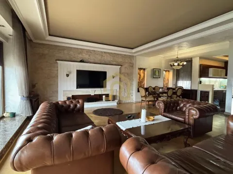 Izdavanje, stan, 240m², Crveni Krst, Beograd - image 2