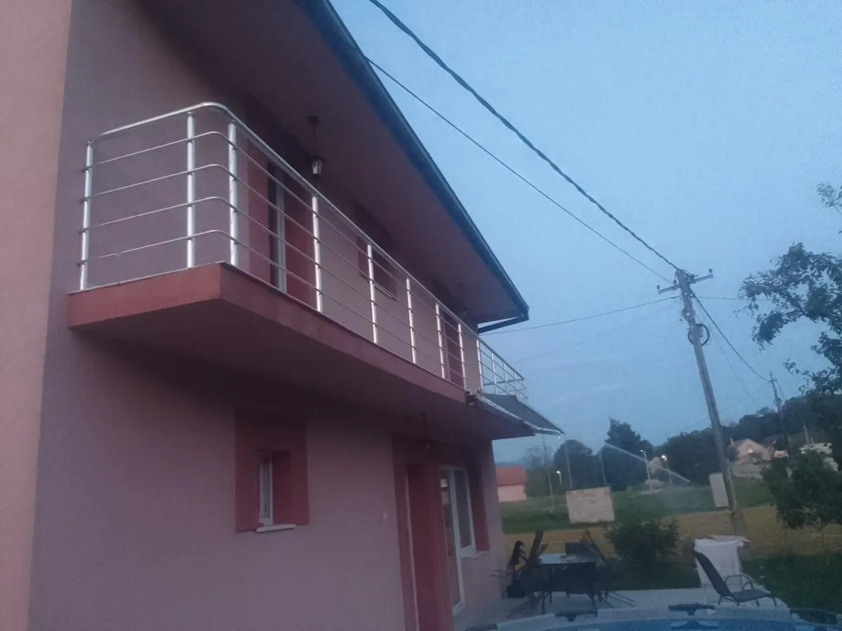 Sale, house, 140m², Miločani, Nikšić
