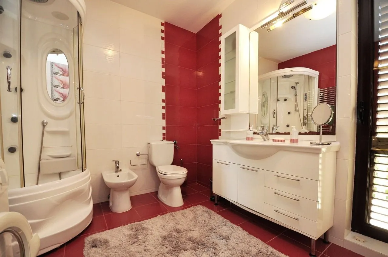 Prodaja, kuća, 283m², Seljanovo, Tivat