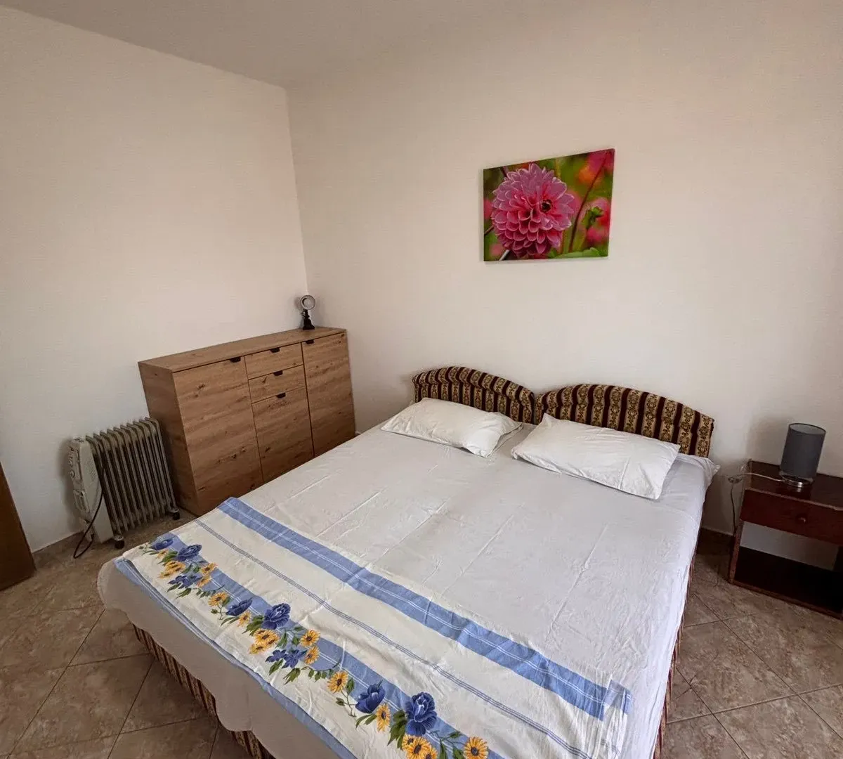 Rent, one bedroom apartment, 55m², Centar, Bar