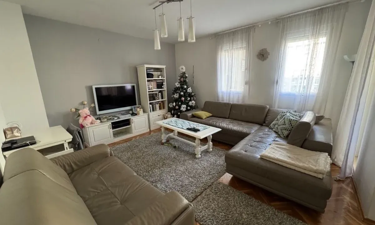 Sale, three bedroom apartment, 87m², Blok 6, Podgorica