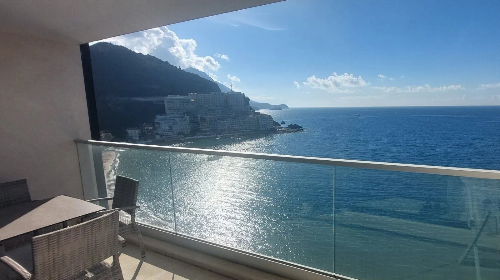 Sale, two bedroom apartment, 75m², Rafailovići, Budva