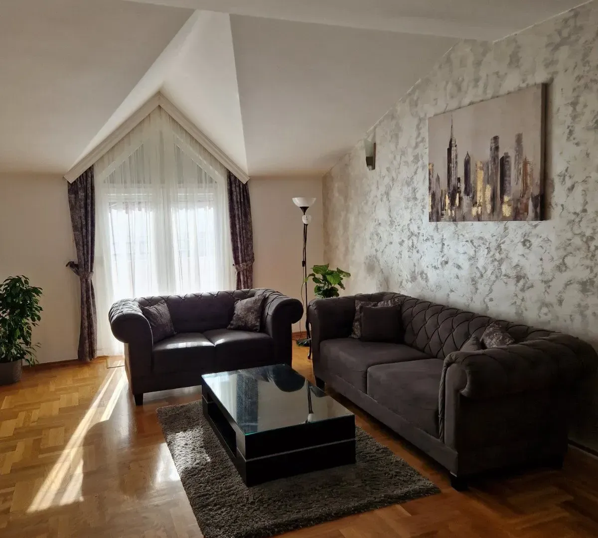 Rent, apartment, 115m², Tološi, Podgorica