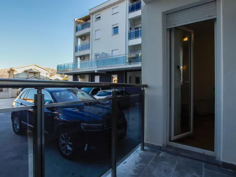 Rent, apartment, 45m², Zagorič, Podgorica - image 11