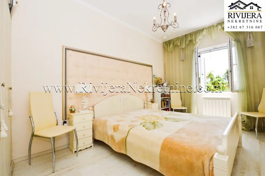 Prodaja, dvosoban stan, 98m², Igalo, Herceg Novi