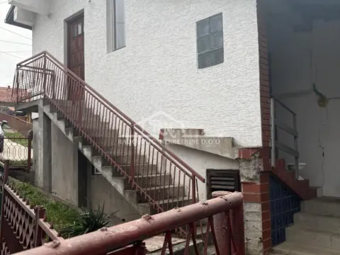 Prodaja, kuća, 215m², Lisović, Barajevo - image 10