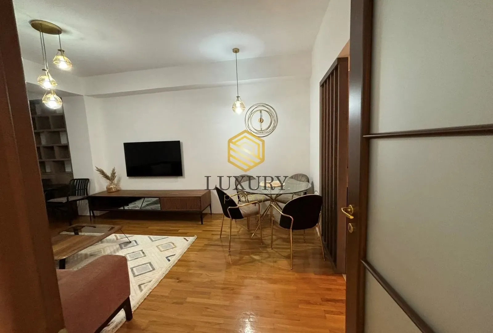 Rent, two bedroom apartment, 78m², City Kvart, Podgorica