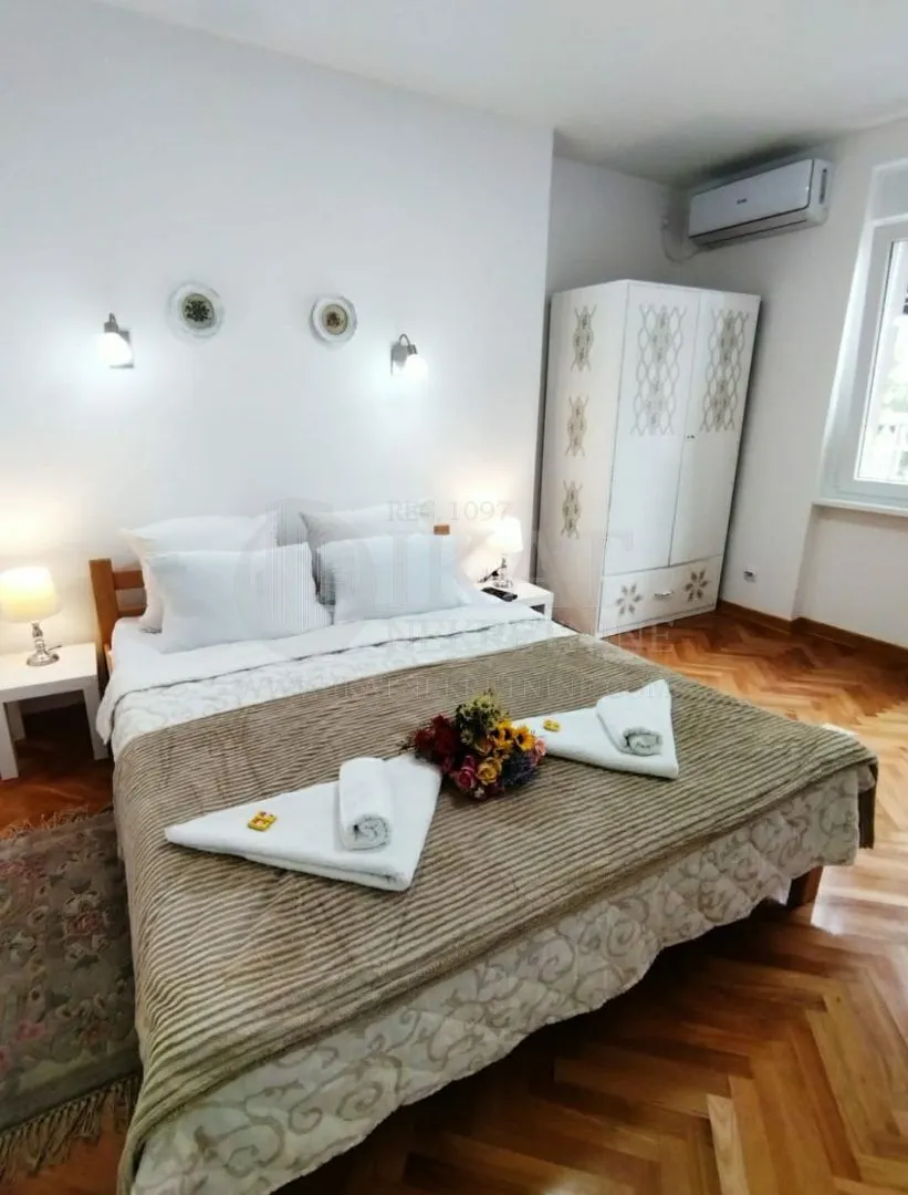 Izdavanje, dvosoban stan, 63m², Stari Grad, Beograd