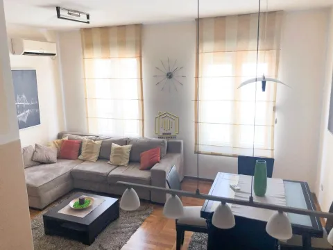 Izdavanje, jednosoban stan, 45m², Preko Morače, Podgorica - image 4