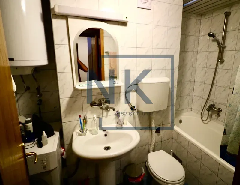 Prodaja, dvosoban stan, 92m², Stari Aerodrom, Podgorica