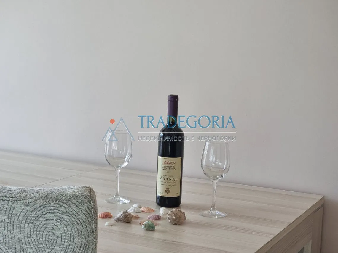 Prodaja, trosoban stan, 106m², Bečići, Budva